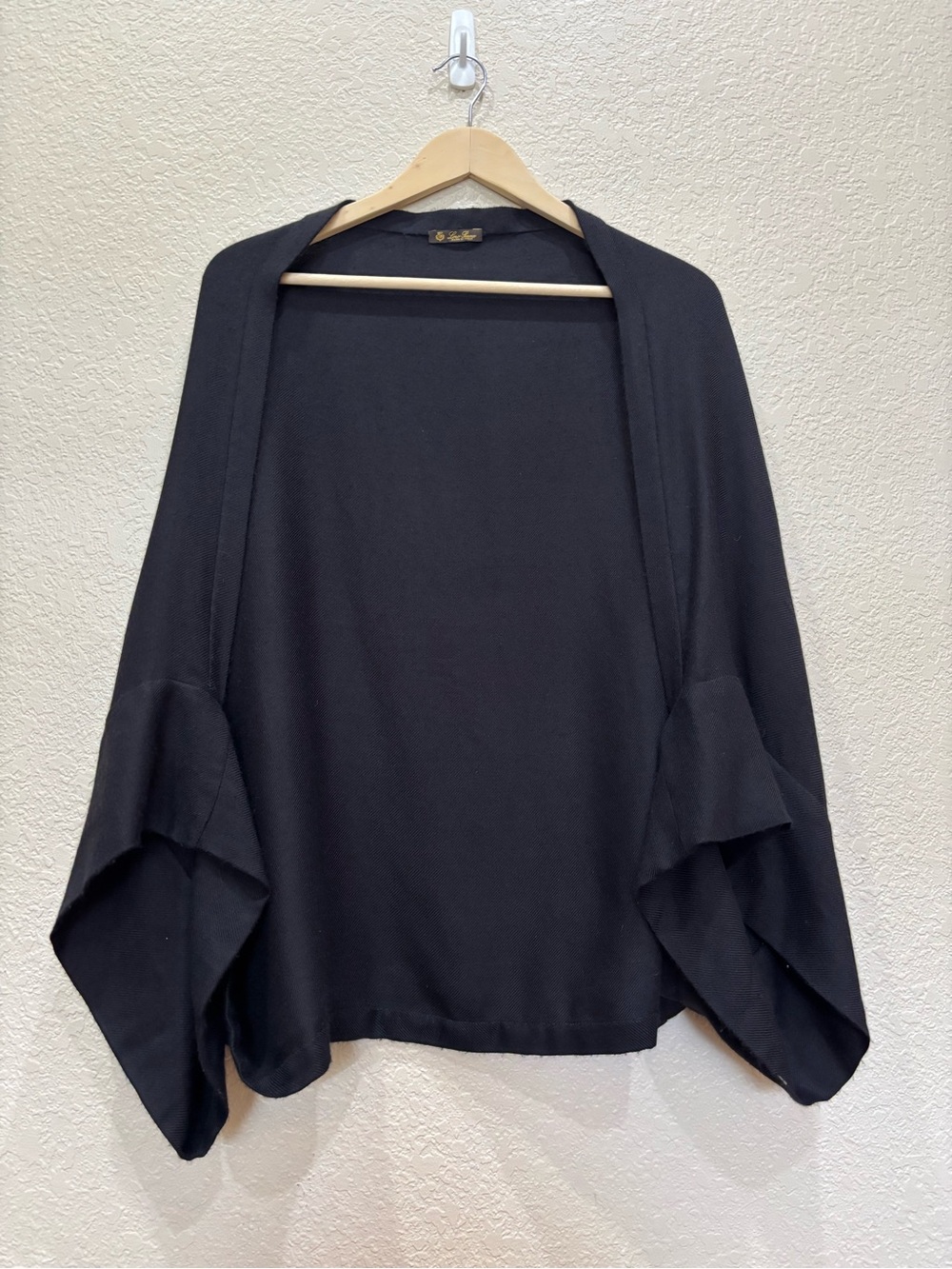 Loro Piana Luxurious Open-Front Cape Jacket One Size Lightweight Fine Cashmere